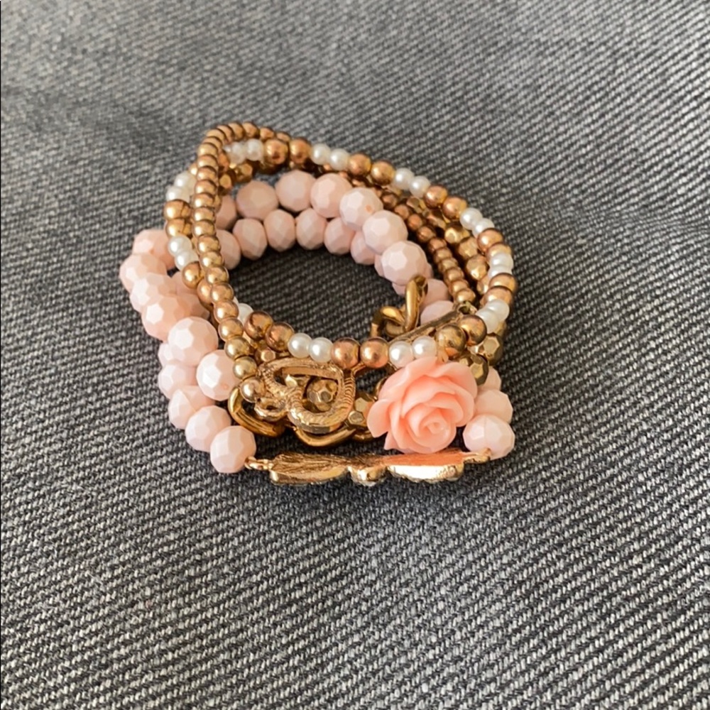 Elastic bracelet